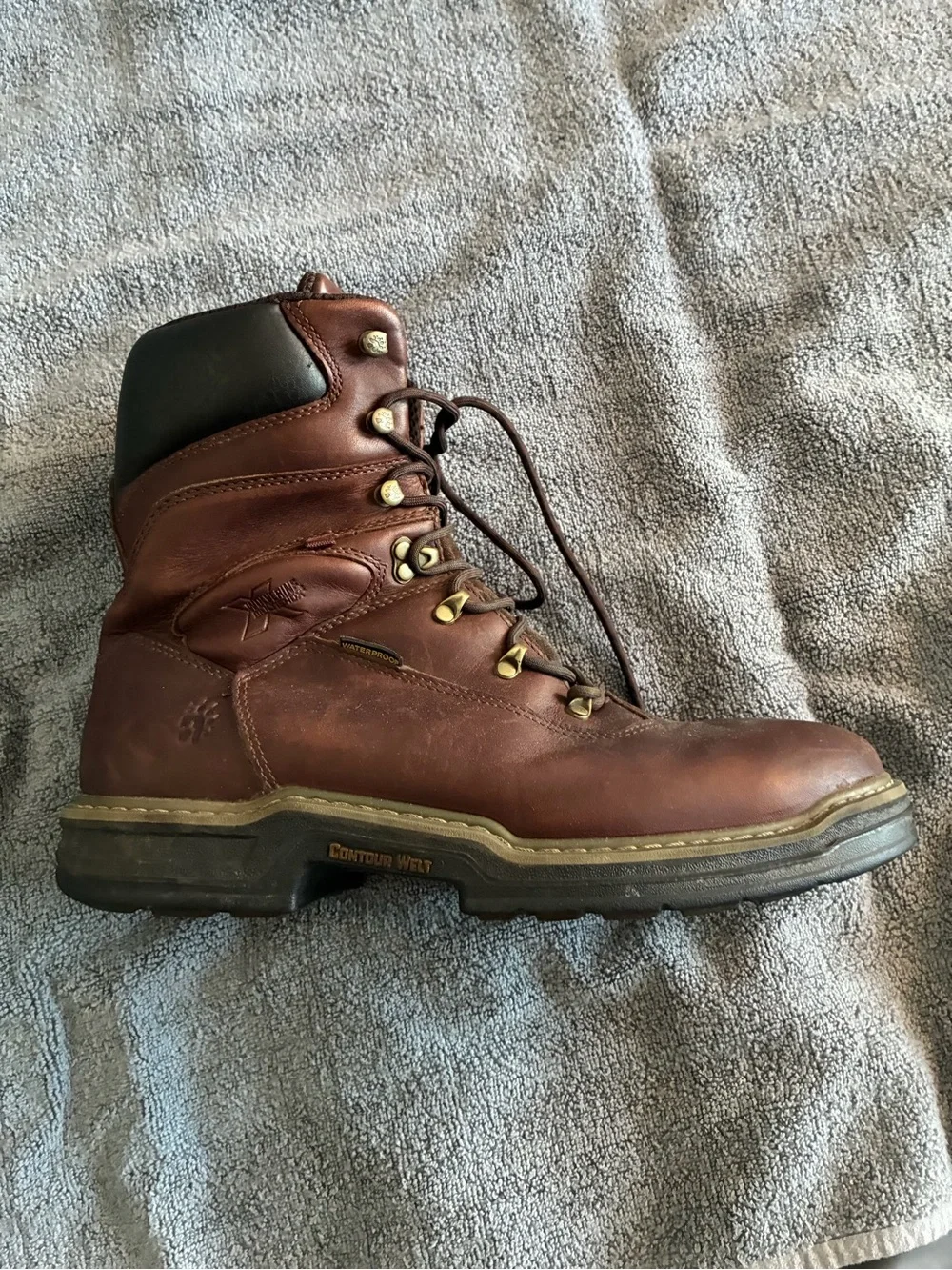 Wolverine Brown Leather Lace-Up Work Boots with Black Collar